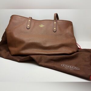 Coach Rich Brown Leather Tote